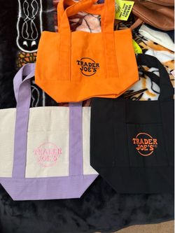 Trader Joe’s mini tote bags