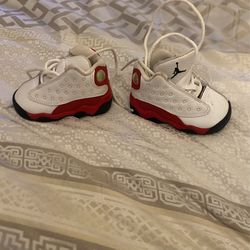 Nike Air Jordan Retro 13. 