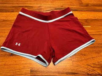Women’s size medium Under Armour athletic shorts