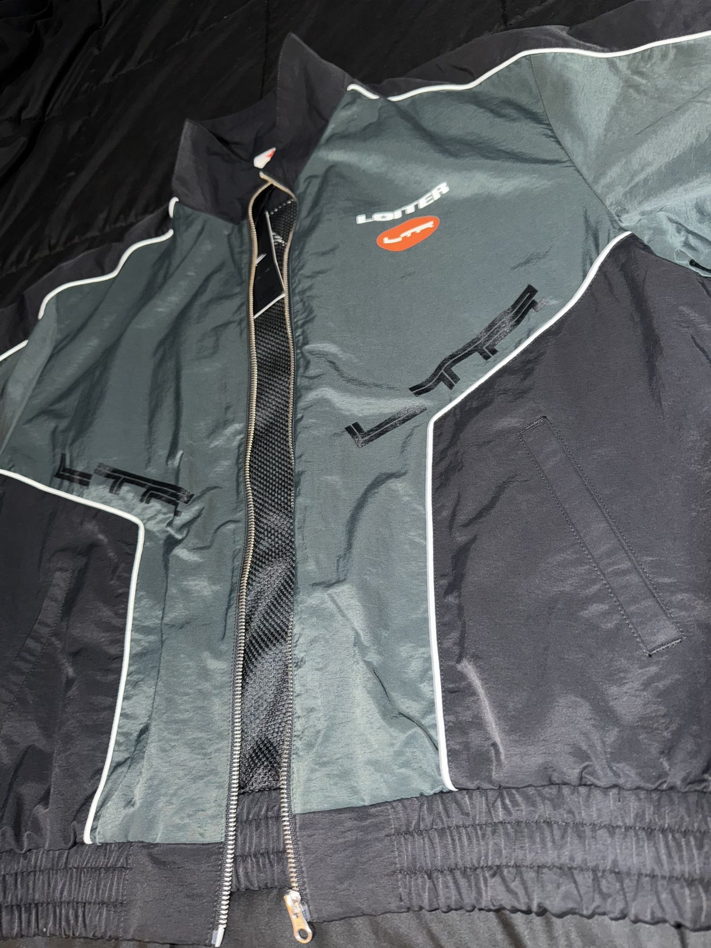 Brand new loiter track jacket 