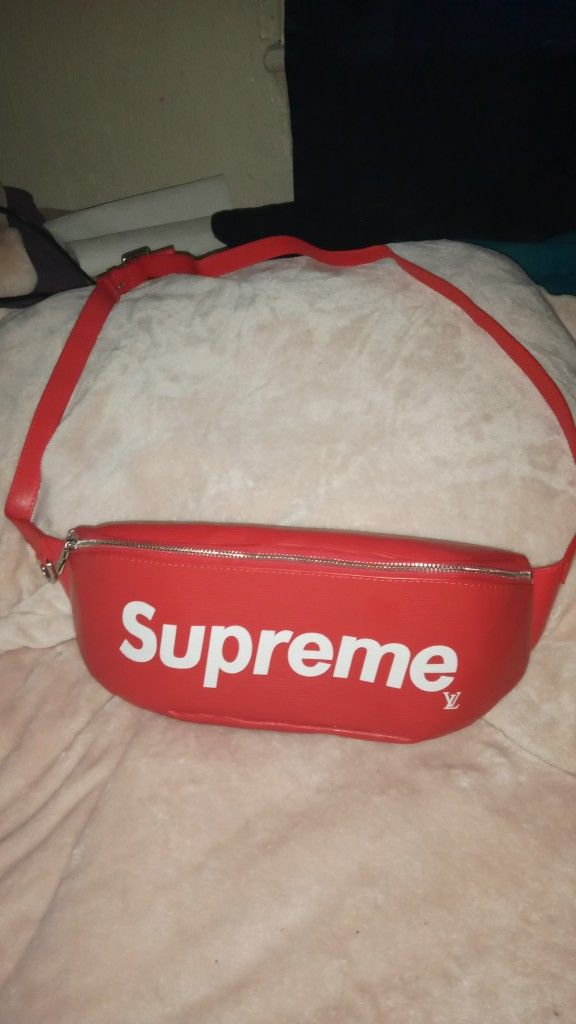 Louis Vuitton "Supreme" Fanny Pack