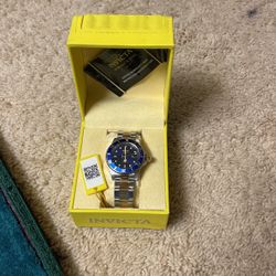 Invicta 8929OB Men's Pro Diver Watch in Gold/Silver  Stainless Steel - 40