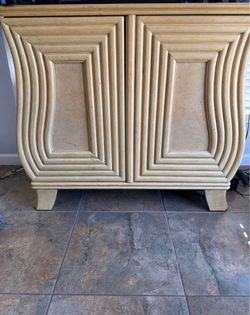Matching Solid Wood Hutch + Mirror – $650