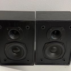 Klipsch Bookshelf Speakers (pair)