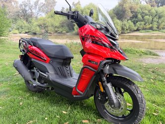 2025 warrior Ice Bear 200 cc Motorcycle 95 mpg