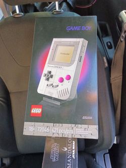 LEGO Nintendo Game Boy Set 72046