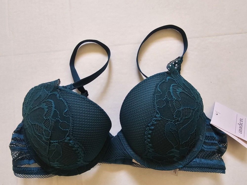 New auden 34 B bra
