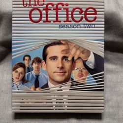 The Office; Season Two DVD Set 2006