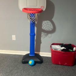 Basketball Hoop Comes With A Ball 