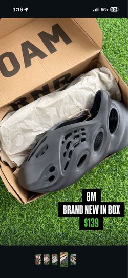 Adidas Yeezy Foam Runner Onyx and Sand Size 8M