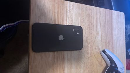 iPhone 11 64GB black