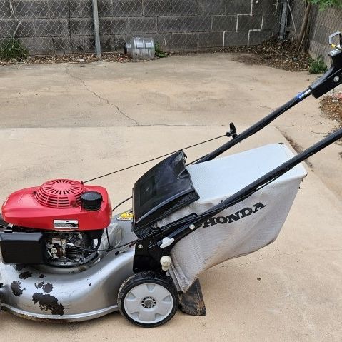 Honda Hrr216 Honda Quadra Cut Mower Honda HRR216VKA (21