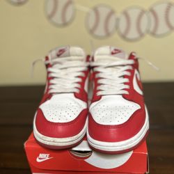 Nike Dunks 
