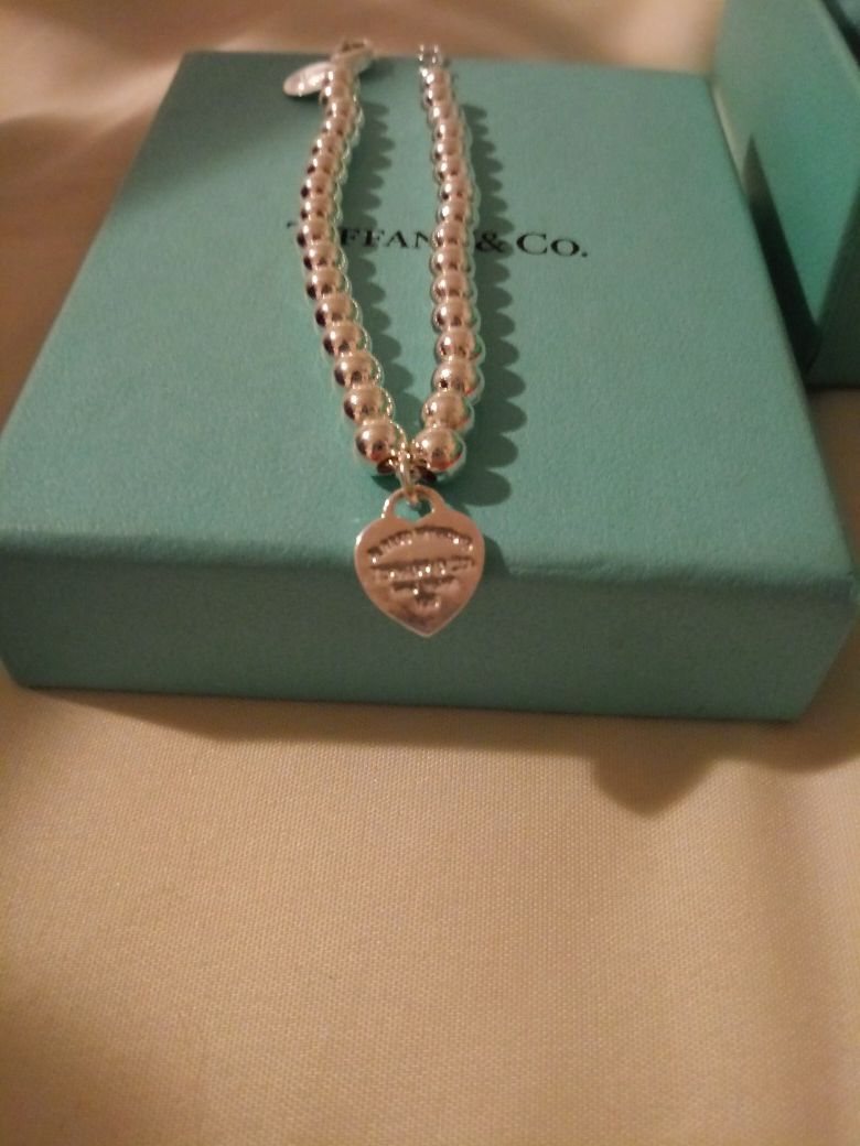 Tiffany & Co. Mini bead