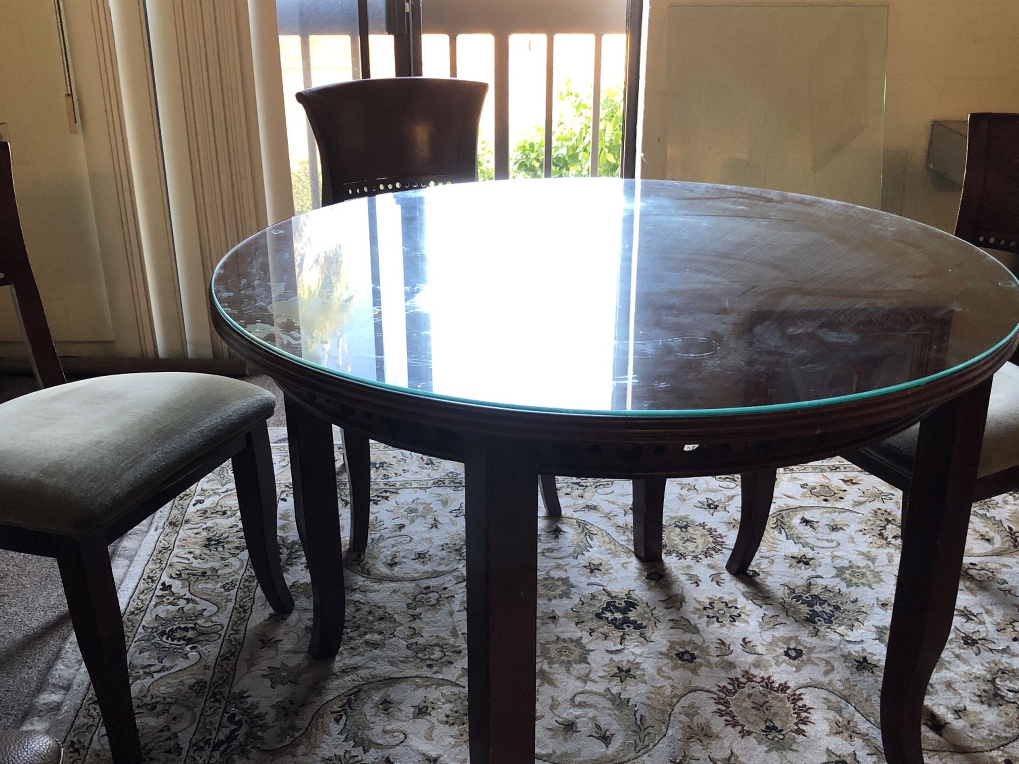 Dining Table With 4 Chairs “FREE”
