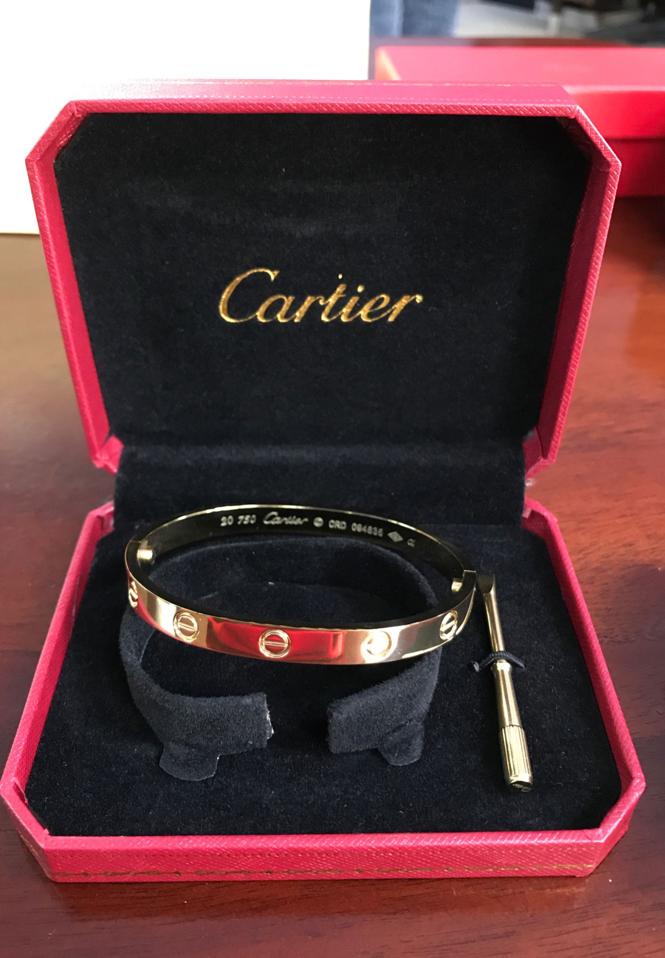 Cartier love bracelet size 20