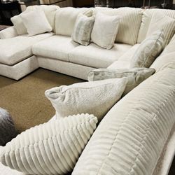 Stunning Stylish Nice Sectional!