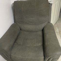 Recliner 