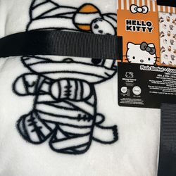 Hello Kitty Halloween Blanket Selling 