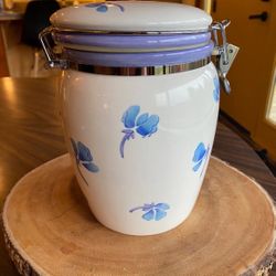 Vintage Inspirado Stonelite Seattle USA Canister Cookie Jar Blue/White Floral