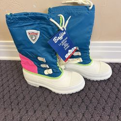 Baffin Winter Boots French Made.   I Paid $140.00.   For Sale $25.00