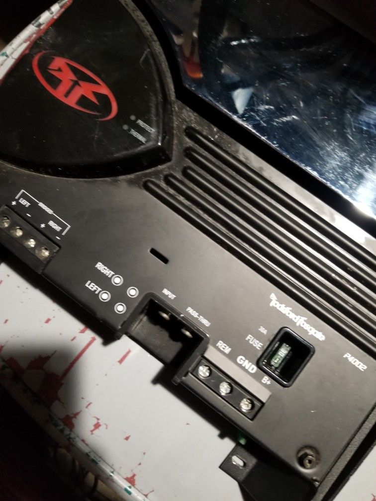 Rockford fosgate p4002 amp, 2 channel , bridgeable