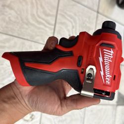 Milwaukee M12 Brushless Impact 
