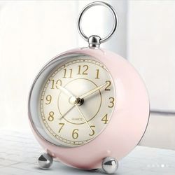 Pink Retro Analogue  Alarm Clock ⏰️ 🩷✨️
