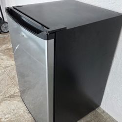Whirlpool Mini Fridge