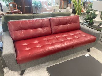 Biltwell Two-Tone Sofa