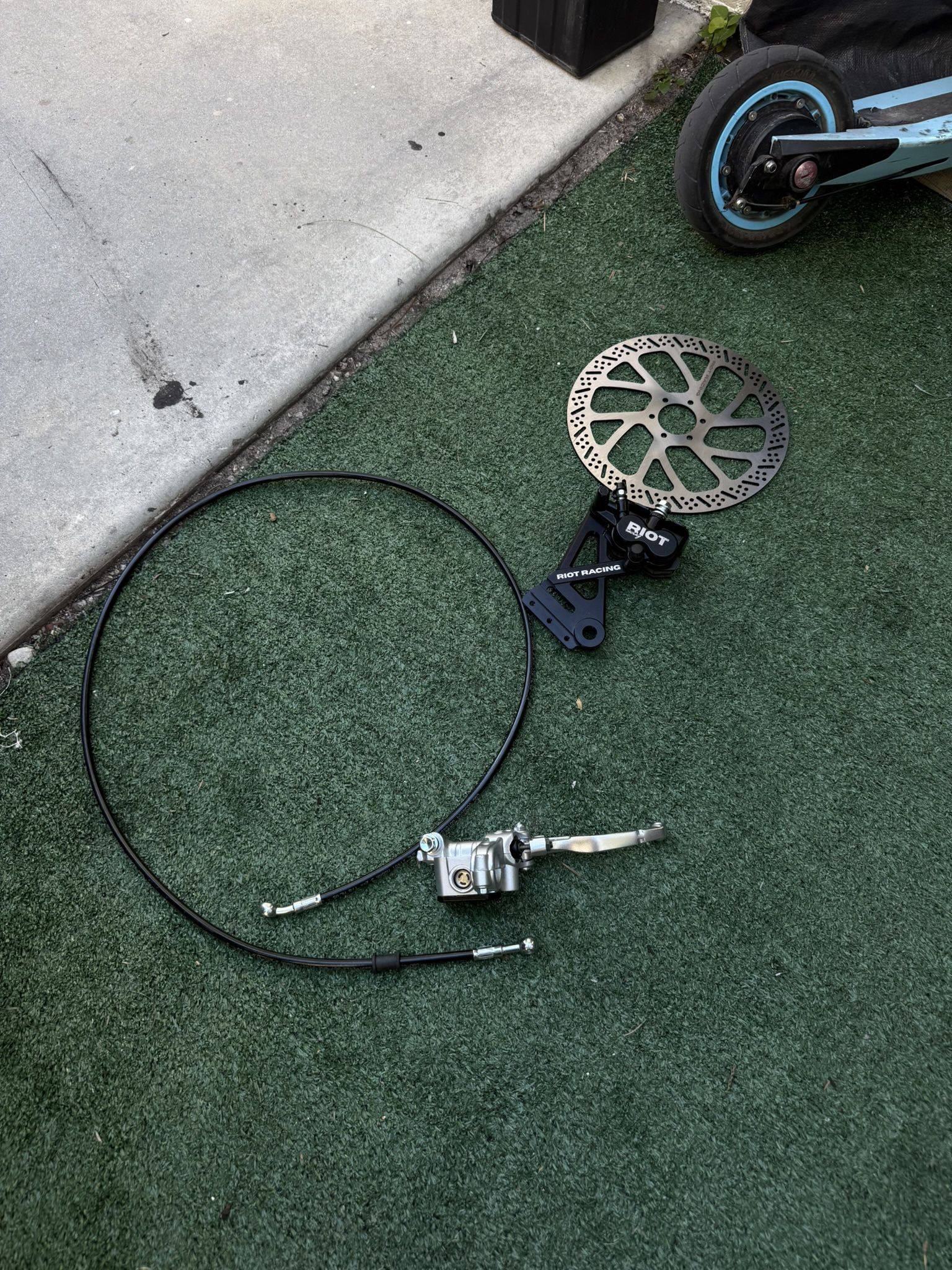 Riot Racing Emoto Breaks