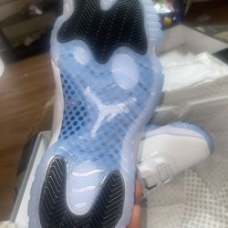 Jordan 11 S  Columbie  Blue