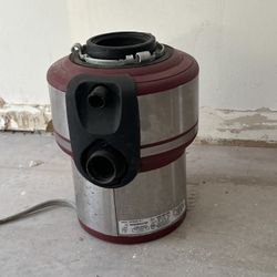 Kitchen Garbage Disposal 