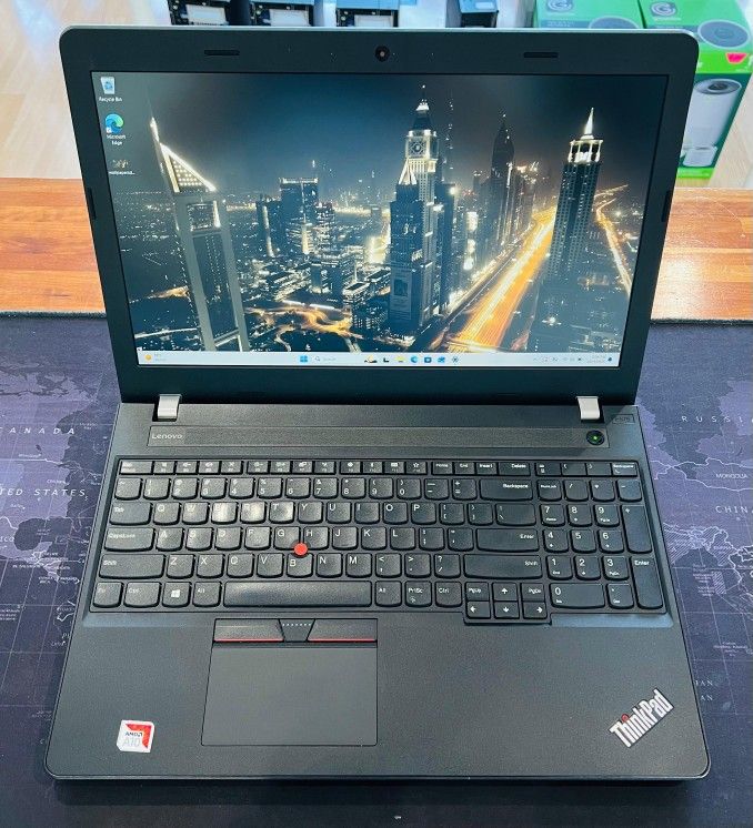 Lenovo 15” E575 AMD A10-9600p 8GB 256GB Radeon R5 Graphics!!!