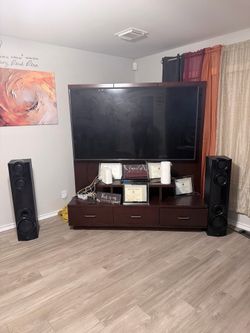 Entertainment center Wall unit