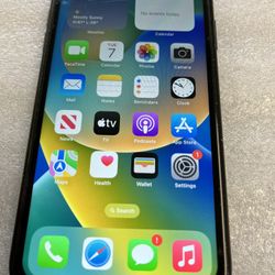 Iphone Xr Factory Unlock To Any Carrier 64 Gb. Good Condition.