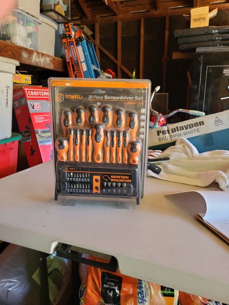 Torelli 39 Piece Screwdriver Set