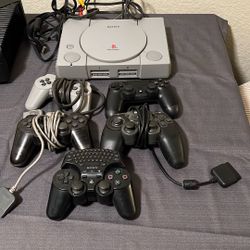 Sony PlayStation, XBOX, Xbox One X