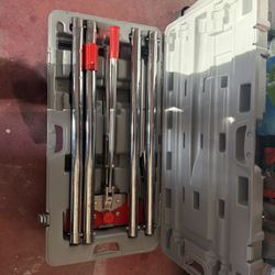 Robert’s Junior Power Carpet Stretcher