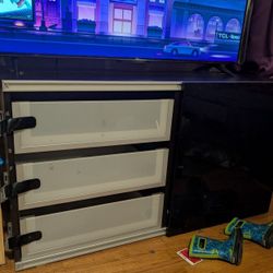 Free TV Console Stand