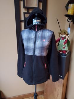 NEW BALANCE BLACK & GRAY HOODED FLEECE