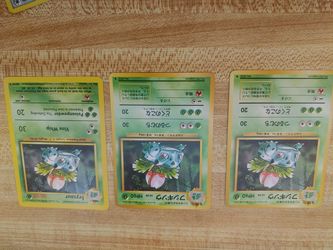 Ivysaur 30/102 with two Japanese versions
