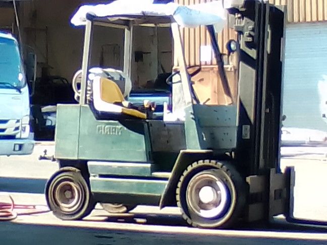 1986 Forklift
