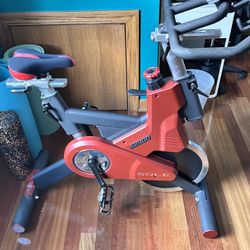 Sole Heavy-duty Spin Bike S8900