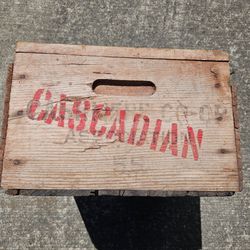 Kool old shipping crate
