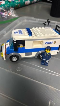 LEGO City Police Van with Minifigure
