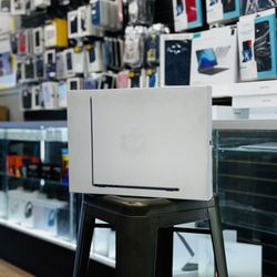 MacBook Air 15in M3 Chip 512gb 