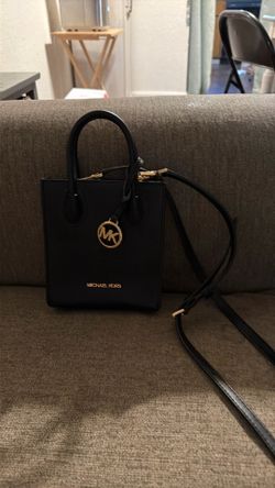 Small handbag
