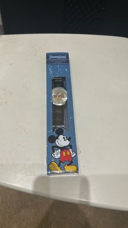 Disneyland limited release resort watch