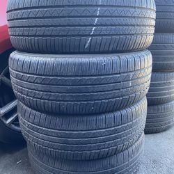 225/55R18 Marca Falken En Perfectas Condiciónes De Vida